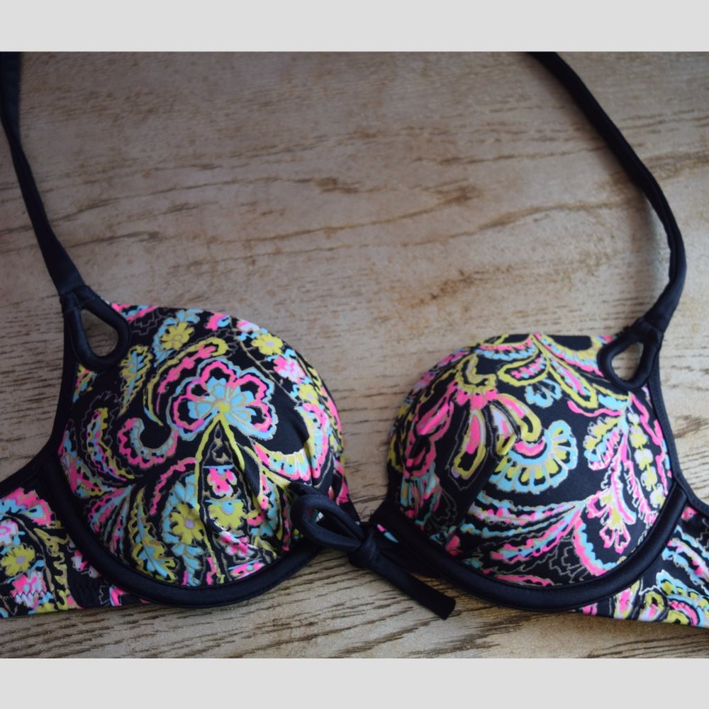 Victoria's Secret Paisley Push Up Bikini Top 34A